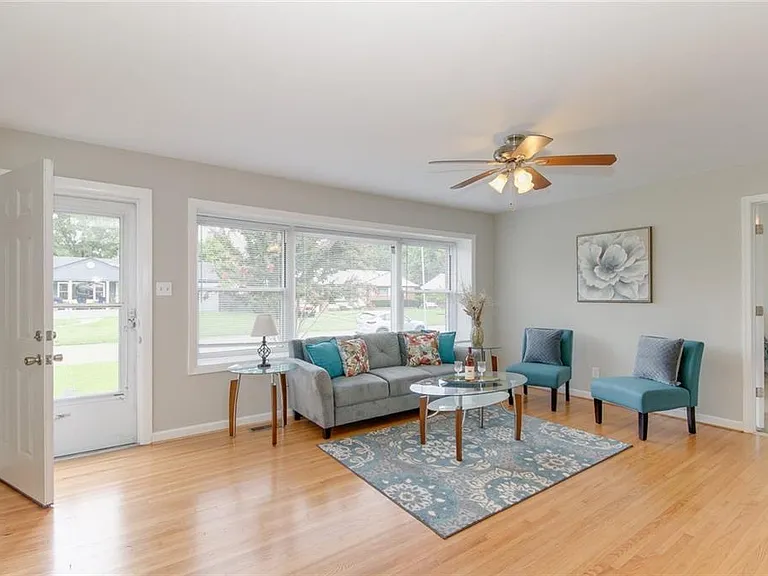 8232 Kanter Ave — Photo 3
