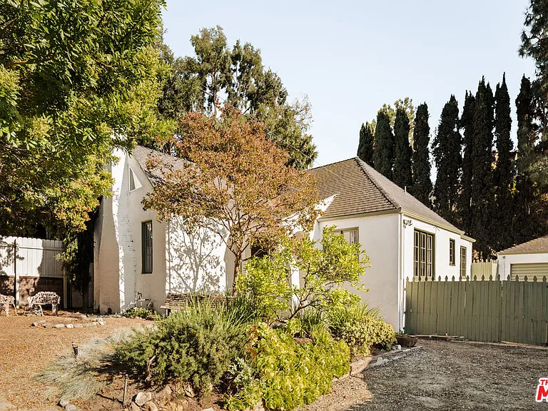 2272 India St — Photo 1