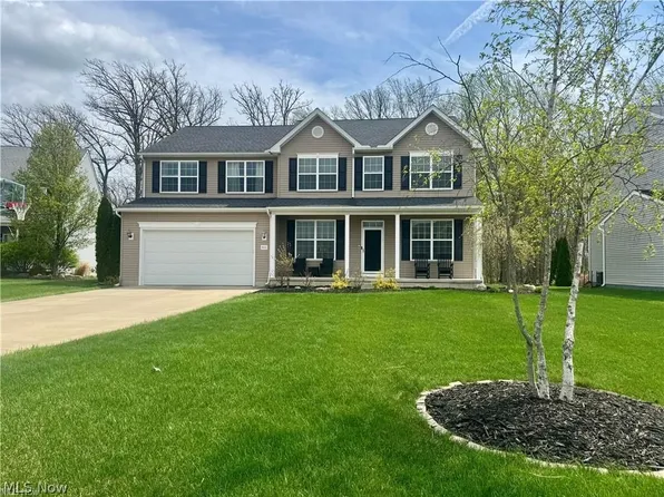 9011 Wyllys Dr, North Ridgeville, OH 44039