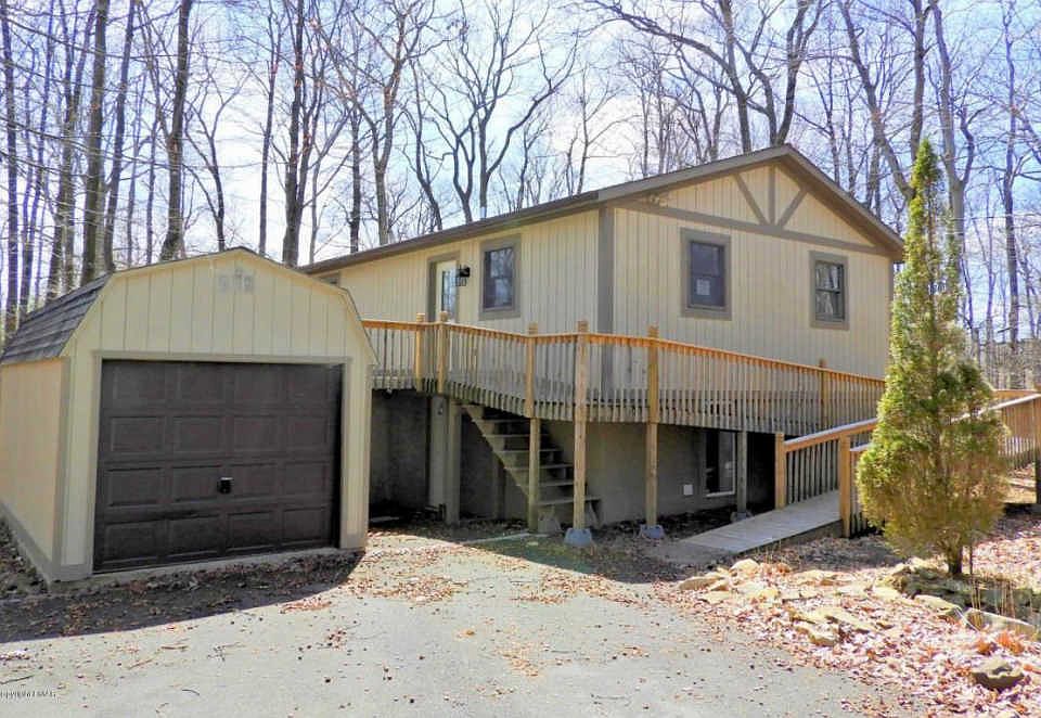 1st image of 243 Dorset Rd