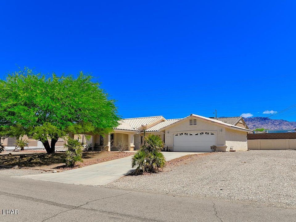 1st image of 3530 Tarpon Dr