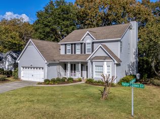 1802 Falling Creek Cir, Mount Pleasant, SC 29464