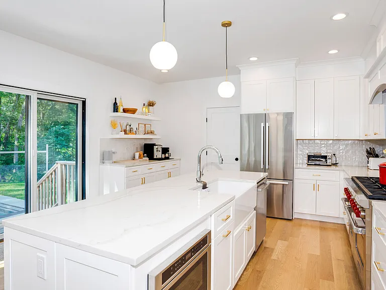 7715 Soundview Ave — Photo 12