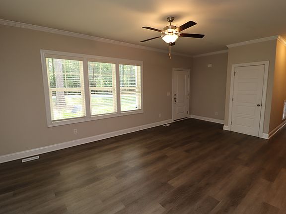 5th image of 8424 Rhodes Rd
