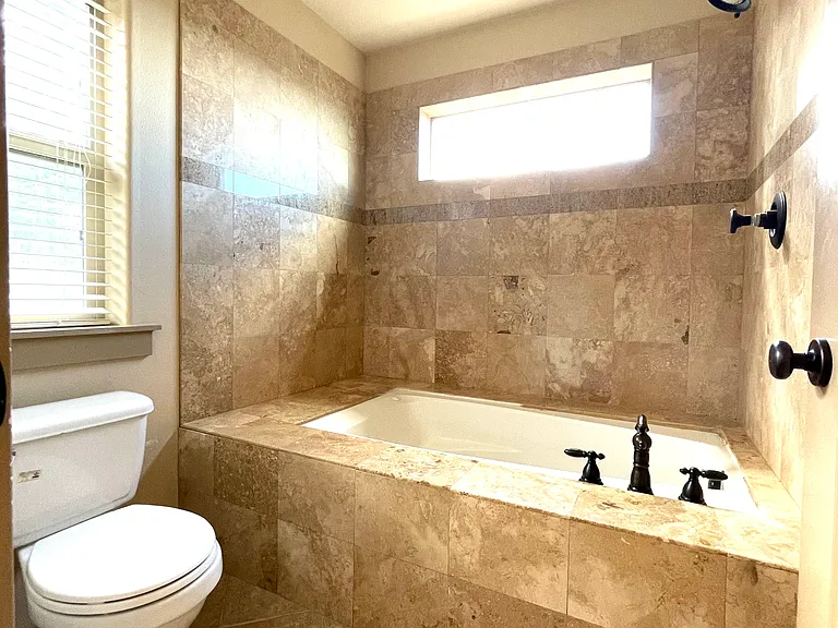 1163 SW Binford Lake Pkwy — Photo 12