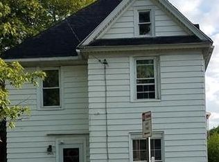 1406 Ferry Ave, Niagara Falls, NY 14301
