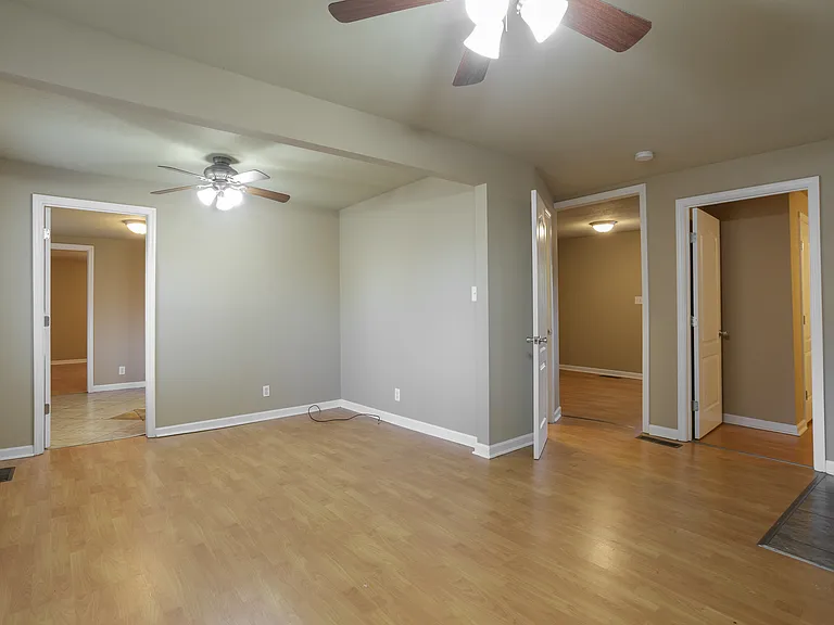 207 Limestone St — Photo 8