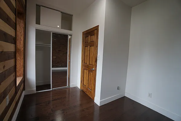 Rented by Best Apartments North Inc | media 6