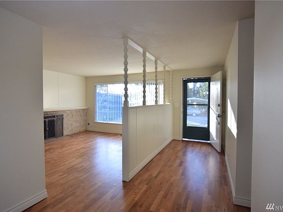 3rd image of 3862 139th Ave SE