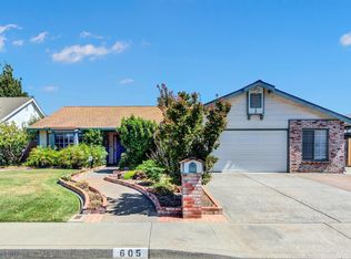 605 Tiburon Ln, Vacaville, CA 95687