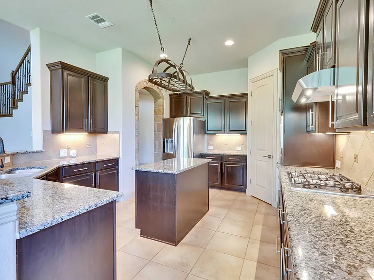 2500 Speidel Dr — Photo 38