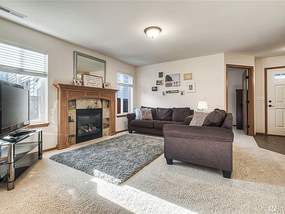 4th image of 18411 SE 242nd Ct