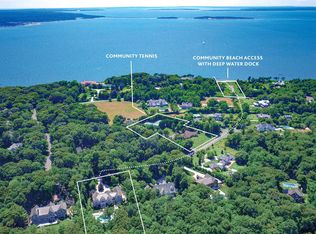 24 Barclay Dr, Sag Harbor, NY 11963