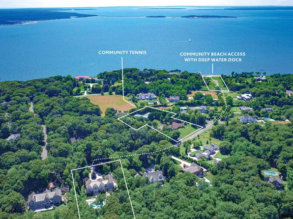 24 Barclay Dr, Sag Harbor, NY 11963