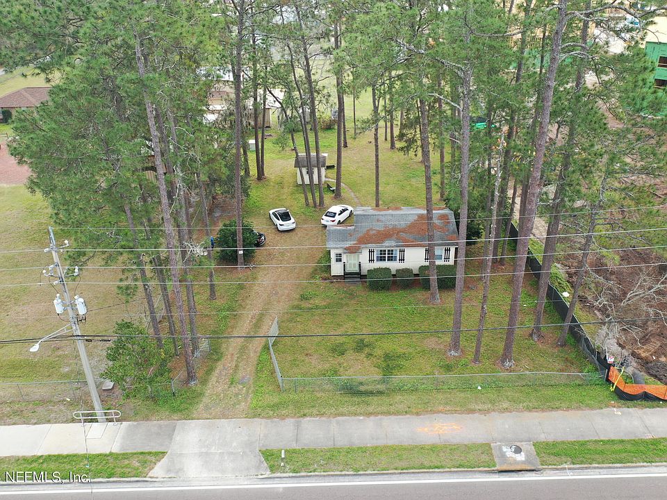 1st image of 10338 103rd St