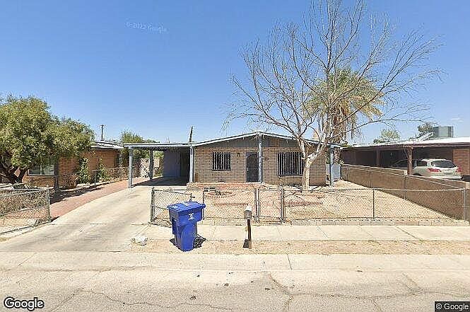 1st image of 5129 S Fremont Dr