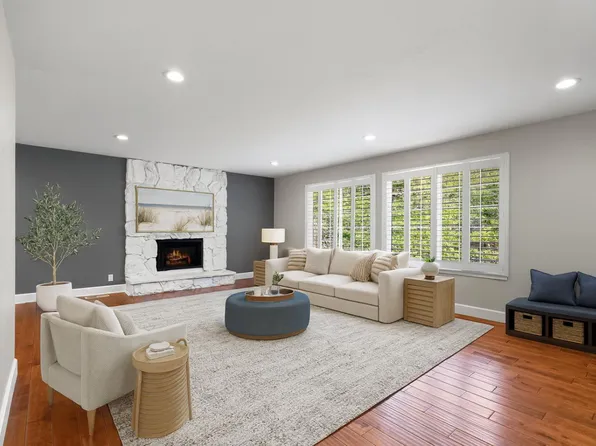 52 Mar Monte Ave, Watsonville, CA 95076