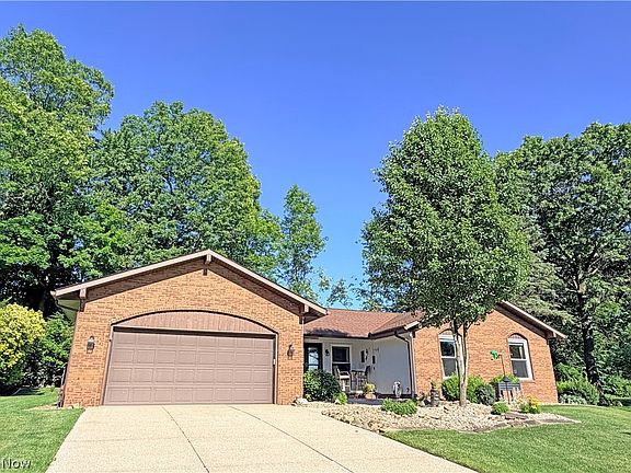 2nd image of 1043 Reedy Dr
