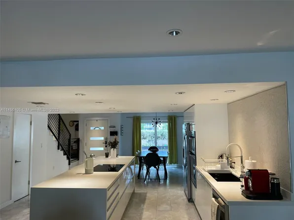 3823 NE 170th St #B2, North Miami Beach, FL 33160