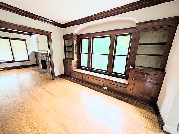 5th image of 2684 E 126th St #2