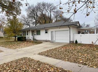 854 18th Ave, Columbus, NE 68601