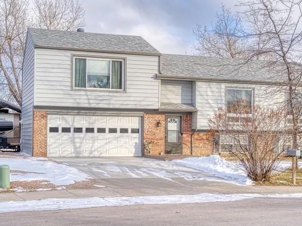 2301 Lodahl Ave, Gillette, WY 82718