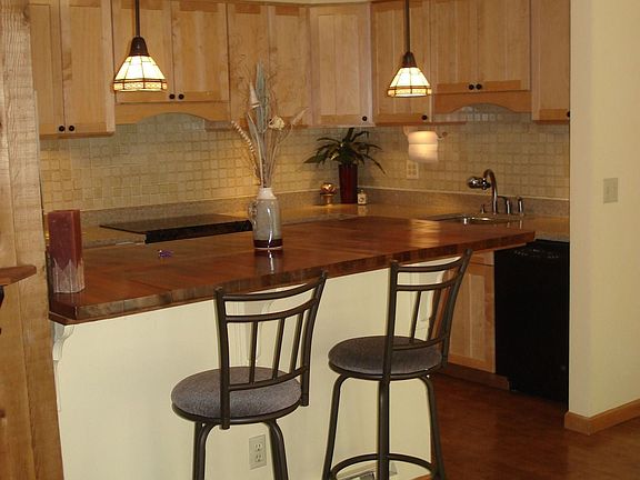 Oversized Breakfast Bar