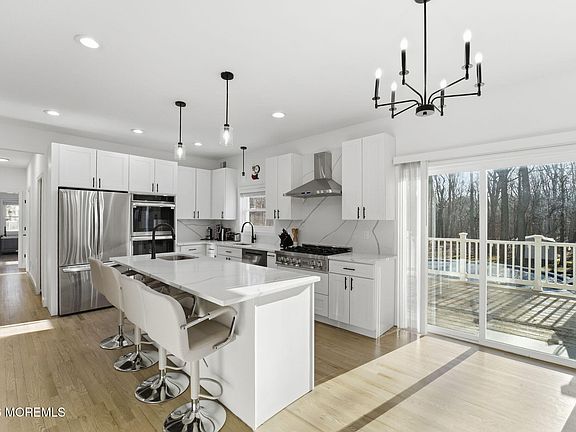 5th image of 781 Harmony Road