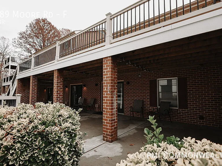 589 Moore Rd #F — Photo 14