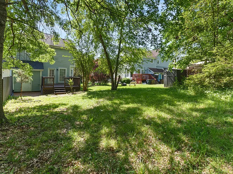 5721 Brentwood Meadows Cir — Photo 24