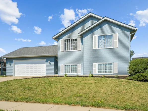 1270 Pine Ridge Dr NE, Pine Island, MN 55963