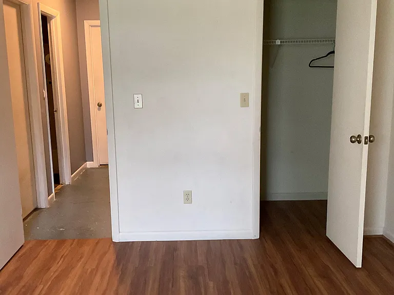 58 Silver Ln — Photo 8