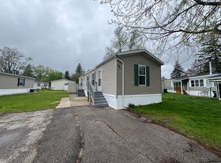 421 Kristy Jo St #74, Cadillac, MI 49601