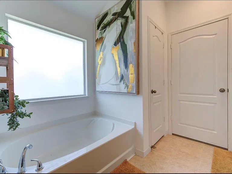 18919 Squirrel Oaks Dr — Photo 15