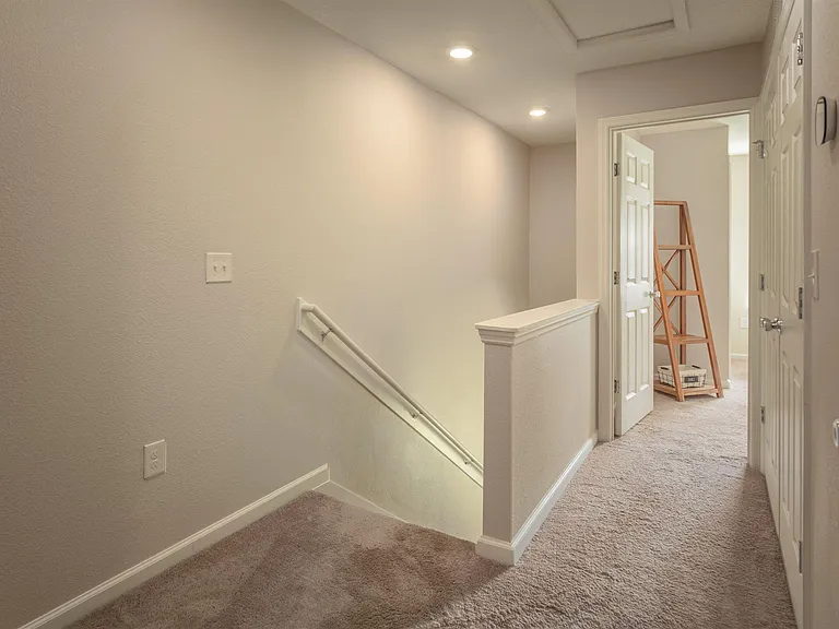 34 Great Star Ct — Photo 8