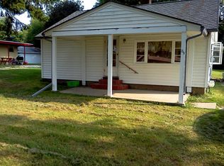 819 W Miller Rd, Lansing, MI 48911