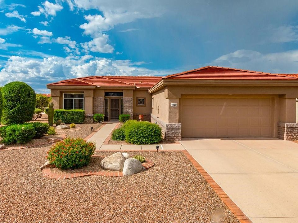 1st image of 1149 E Versailles Dr