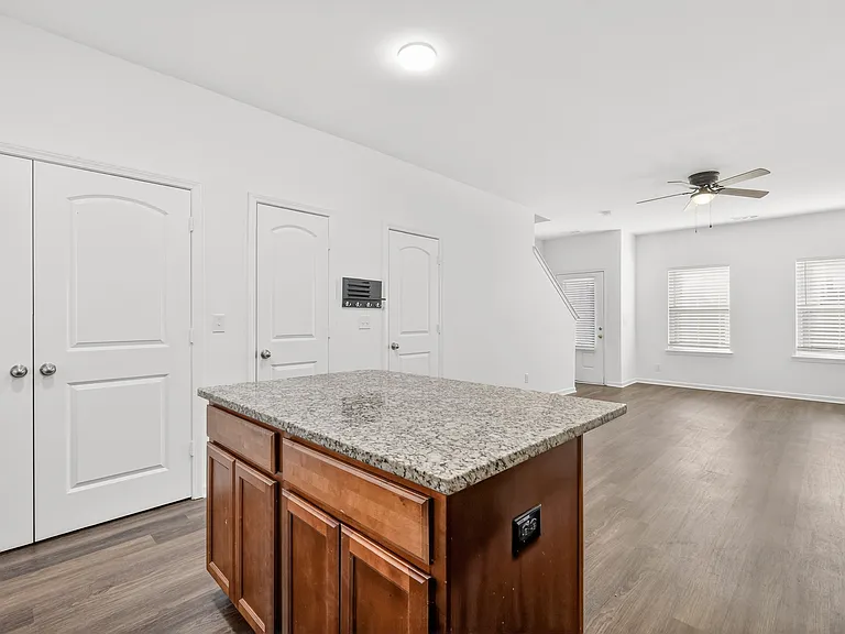 147 Ofner Dr — Photo 18