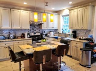 13 Faxon St #13, Newton, MA 02458