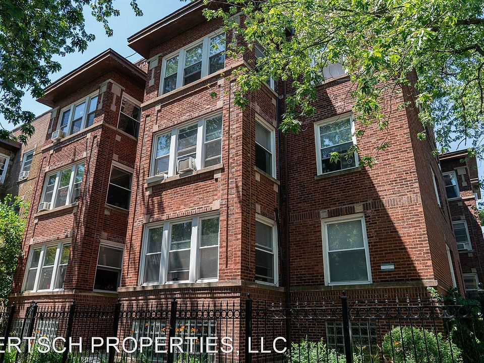 1st image of 1407 W Argyle St APT 3