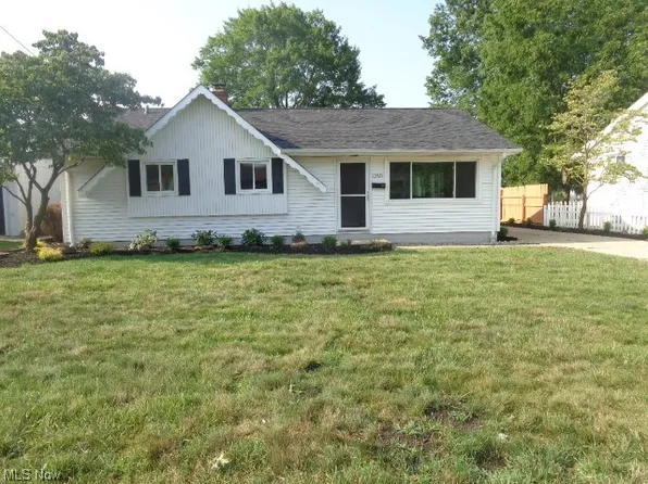 13421 Dalebrook Ave, Brookpark, OH 44142