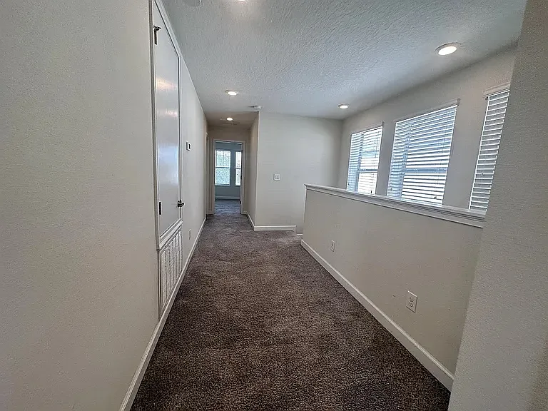 14747 Magnolia Ridge Loop — Photo 28
