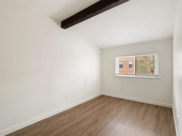 845 Southwood Blvd #52 — Photo 18