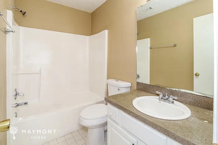 913 Mister Lake Ct — Photo 9