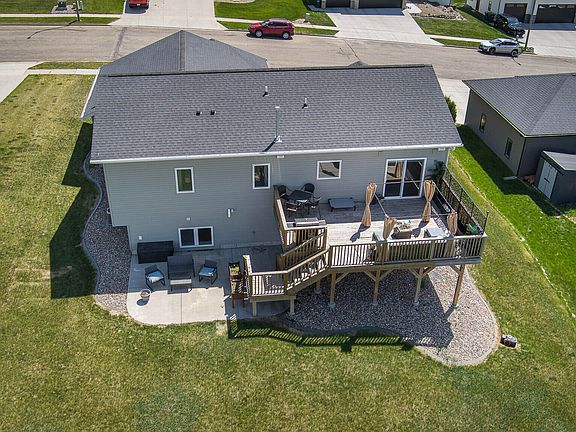 4th image of 514 18th St SE