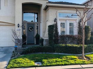 1720 Seven Falls Dr, Modesto, CA 95355
