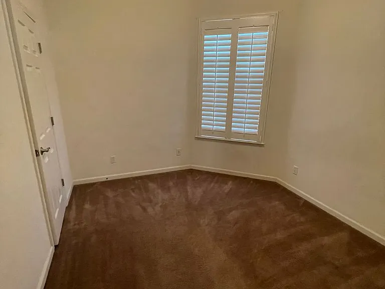1235 Paradise Loop — Photo 7