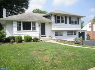 2816 Hillvale Ave, Reading, PA 19609