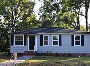 7317 N Shore Dr, Jacksonville, FL 32208