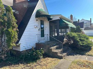 814 3rd St W, Huntington, WV 25701